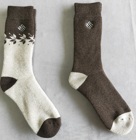 Acrylic Brush Socks