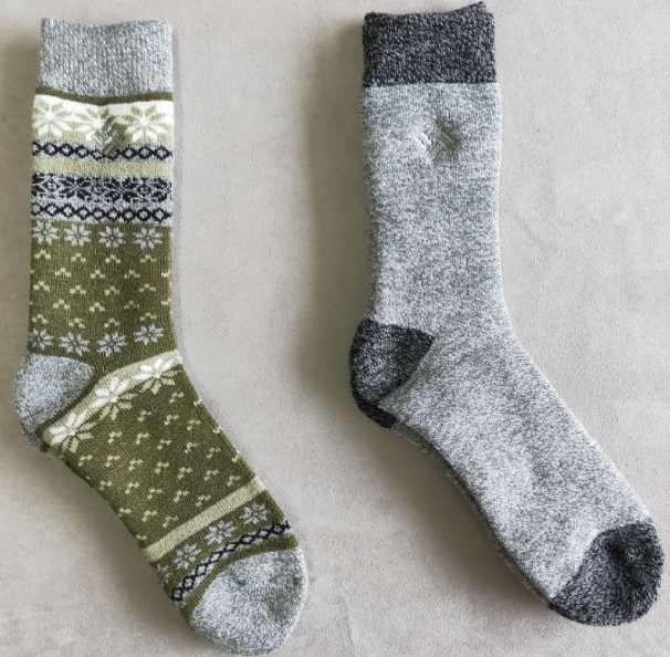 Acrylic Brush Socks