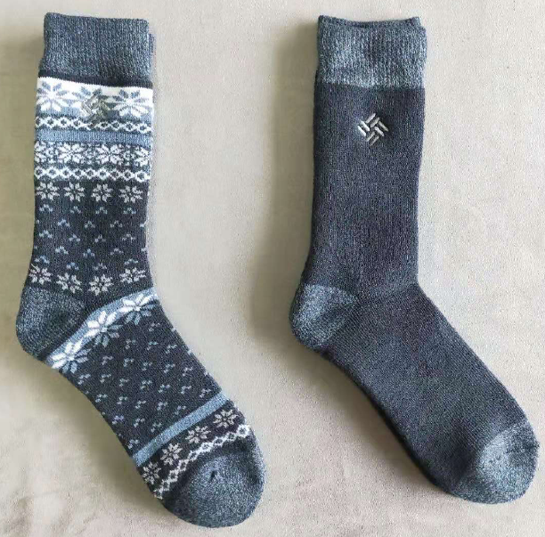 Acrylic Brush Socks