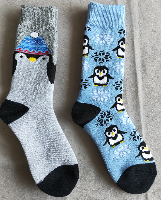 Acrylic Brush Socks
